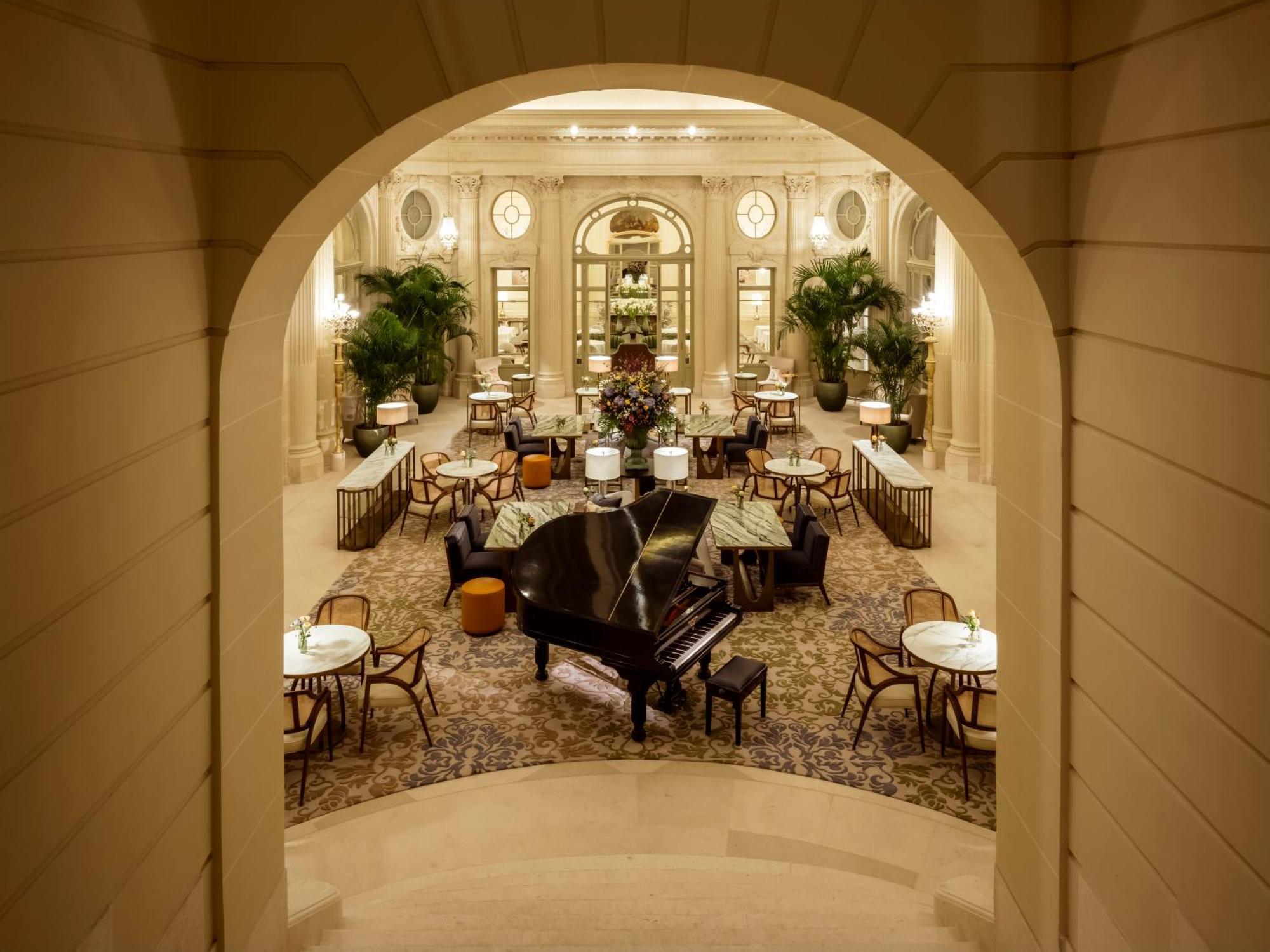 Corinthia Grand Hotel Astoria Bruxelas Exterior foto